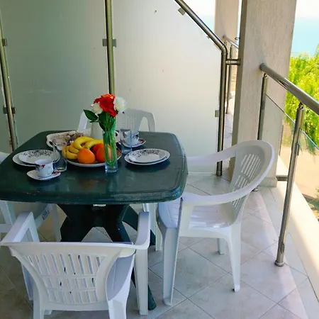 Морски Апартаменти Джулай Морнинг - July Morning Sea View Apartments Kavarna Exterior photo